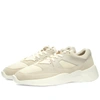 ESSENTIALS Fear of God ESSENTIALS Distance Runner