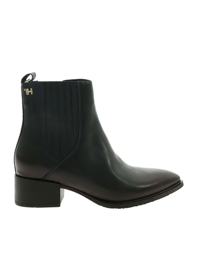 Tommy Hilfiger Pointed Ankle Boots In Blue