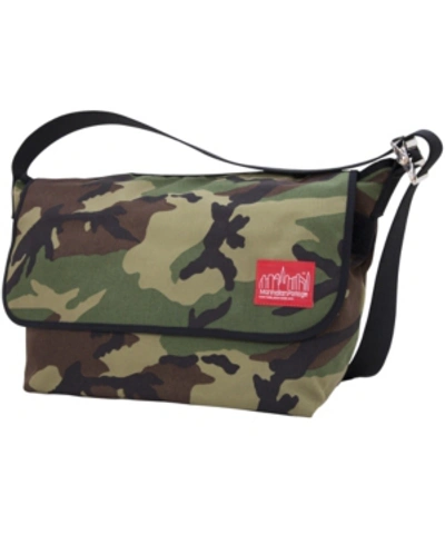 Manhattan Portage Large Vintage Messenger Bag In Green Camo