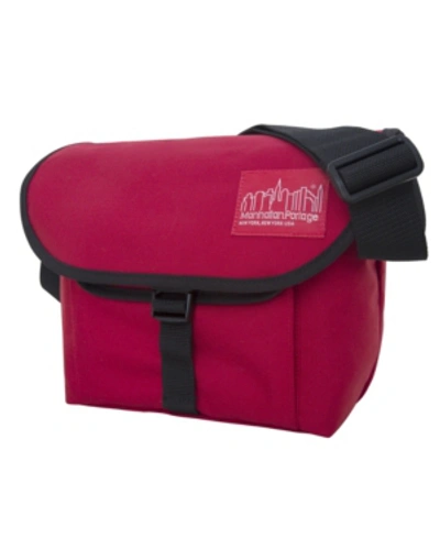 Manhattan Portage Aperture Camera Bag In Black