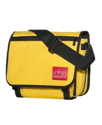 Manhattan Portage Small Europa With Back Zipper And Compartments In Mustard