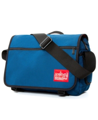 Manhattan Portage Delancy Shoulder Bag In Navy