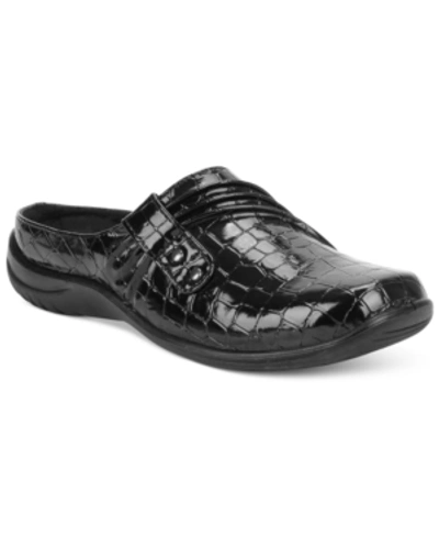 Easy Street Holly Womens Faux Leather Stretch Mules In Black Patent Crocco