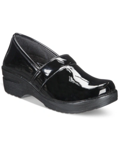 Easy Street Easy Works By  Lyndee Slip Resistant Clogs In Black Patent