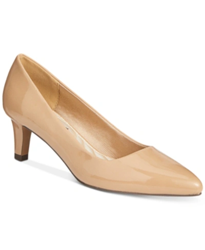 Easy Street Pointe Pumps Women's Shoes In Nude Patent