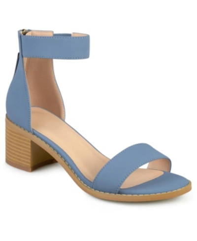 JOURNEE COLLECTION WOMEN'S PERCY BLOCK HEEL SANDALS