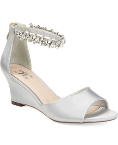 Journee Collection Women's Connor Wedges In Grey