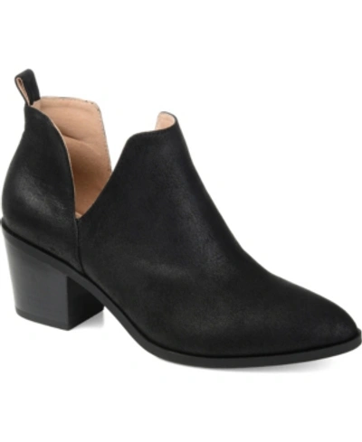 JOURNEE COLLECTION WOMEN'S LOLA CUT OUT STACKED HEEL DRESS BOOTIES