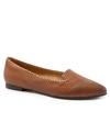 Trotters Harlowe Pointed Toe Loafer In Camel