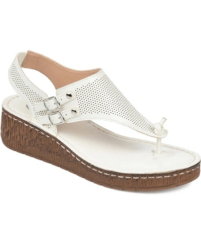 JOURNEE COLLECTION WOMEN'S MCKELL WEDGE SANDALS