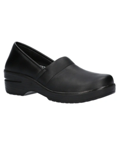 Easy Street Easy Works By  Women's Laurie Clogs In Black