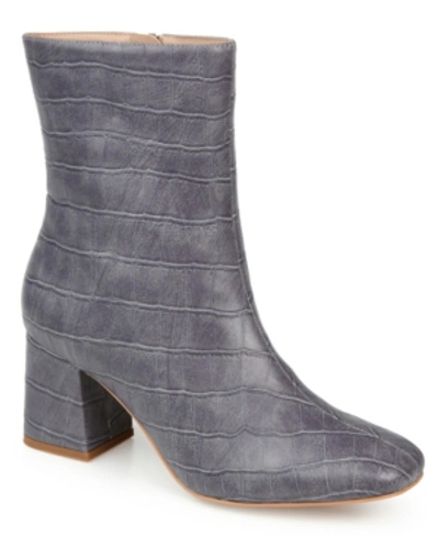 Journee Collection Women's Trevi Textured Bootie In Gray