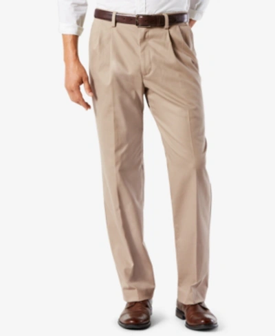 DOCKERS MEN'S EASY CLASSIC PLEATED FIT KHAKI STRETCH PANTS
