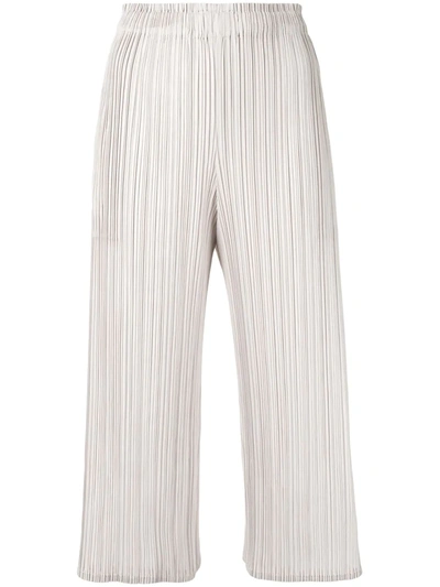 Issey Miyake Pleated Cropped Trousers In White