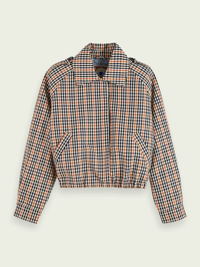 Scotch & Soda Cropped Long Sleeve Houndstooth Checked Jacket In Beige