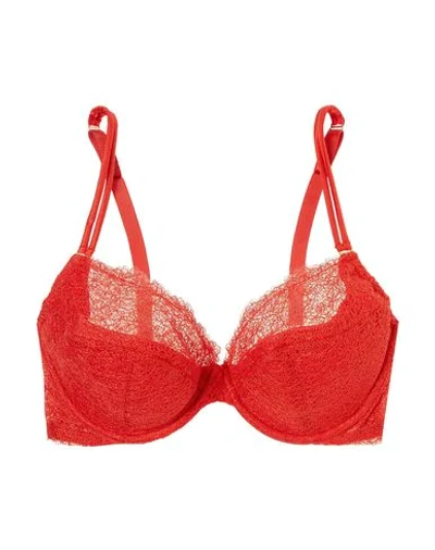 Adina Reay Bras In Coral