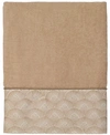Avanti Deco Shells Bordered Cotton Bath Towel, 27" X 50" In Rattan