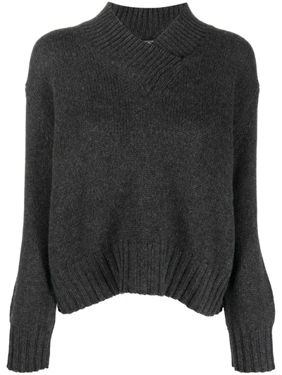 Aragona V-neck Jumper In Grey