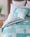 AMERICAN HERITAGE TEXTILES SEAHORSE GRID QUILT COLLECTION, KING