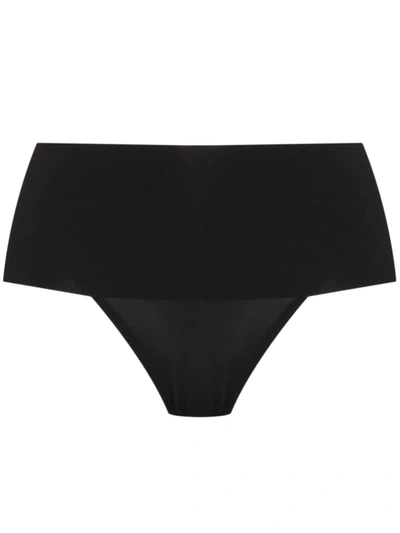 Spanx Undie-tectable Mid-rise Thong In Schwarz