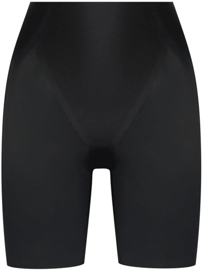 Spanx Haute Contour Sheer Mid-thigh Shaper Shorts In Schwarz