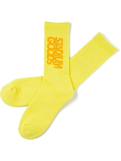 Stadium Goods Logo Embroidered Socks In Yellow