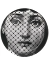 Fornasetti Face Print Saucer In Black