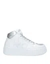 2star Sneakers In White
