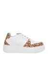 2star Sneakers In White