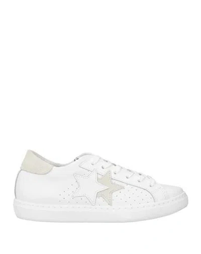 2star Woman Sneakers White Size 6 Leather