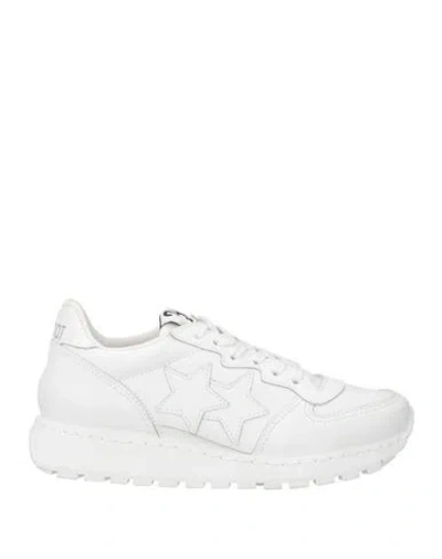 2star Woman Sneakers White Size 6 Leather