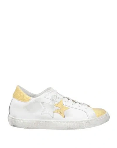 2star Woman Sneakers White Size 7 Leather