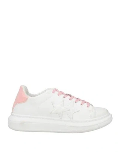 2star Woman Sneakers White Size 7 Leather In Neutral