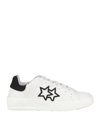 2star Woman Sneakers White Size 7 Leather