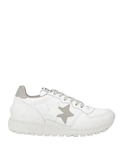 2star Woman Sneakers White Size 8 Leather In Metallic