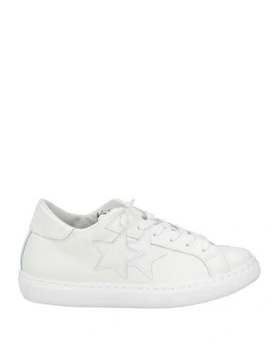 2star Woman Sneakers White Size 8 Leather