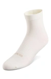 2xu Performance Crew Grip Socks In White