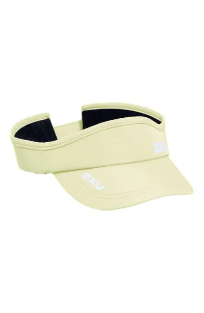 2xu Run Visor In Green
