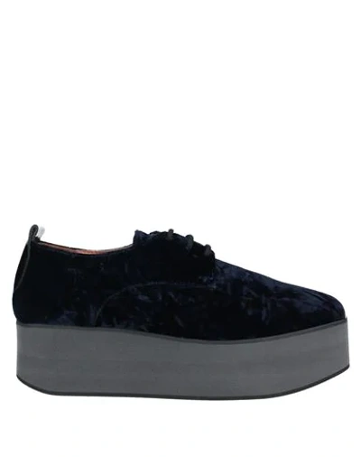 Alexander Smith Laced Shoes In Dark Blue