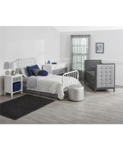 Little Seeds Wren Twin Metal Bed In White