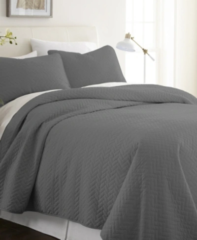 Ienjoy Home Home Collection Premium Ultra Soft Herring Pattern Quilted Coverlet Set, Twin In Gray