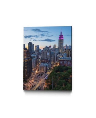 Giant Art 20" X 16" Manhattan Skyline At Twilight Museum Mounted Canvas Print In Blue