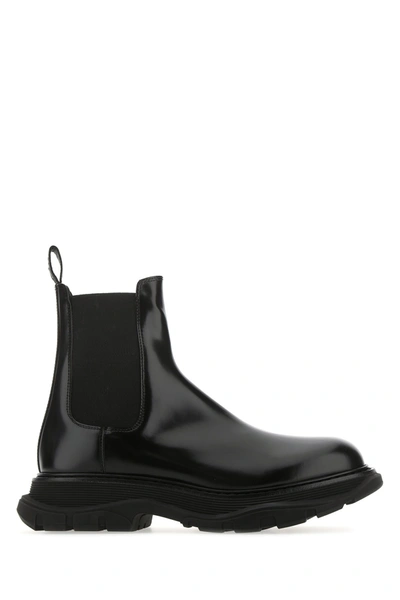 Alexander Mcqueen Chunky Sole Chelsea Boots In Black