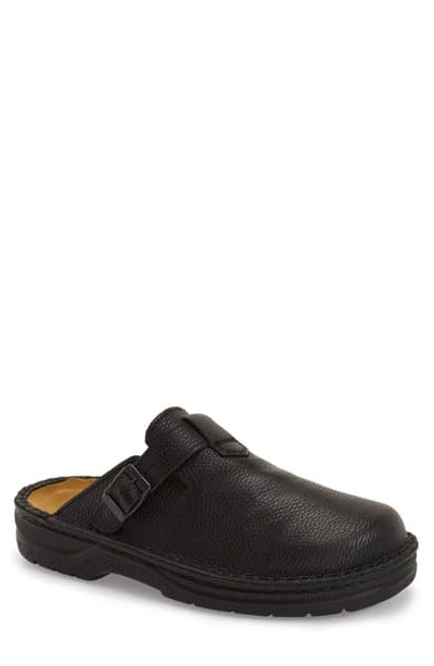 Naot Fiord Clog In Textured Black Leather