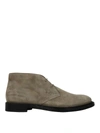 TOD'S SUEDE DESERT BOOTS