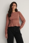 NA-KD CLASSIC CINCHED WAIST DETAIL TOP - PINK