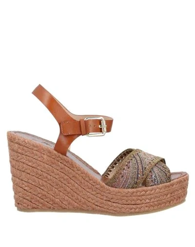 Etro Sandals With Woven Wedge In Tan