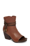 OTBT OPEN TOE BOOTIE,VAGABOND