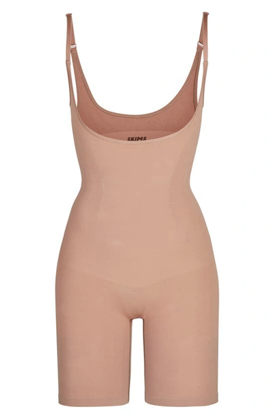 Skims Open Bust Bodysuit In Sienna