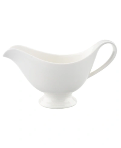 Villeroy & Boch Serveware, Gravy Boat In White
